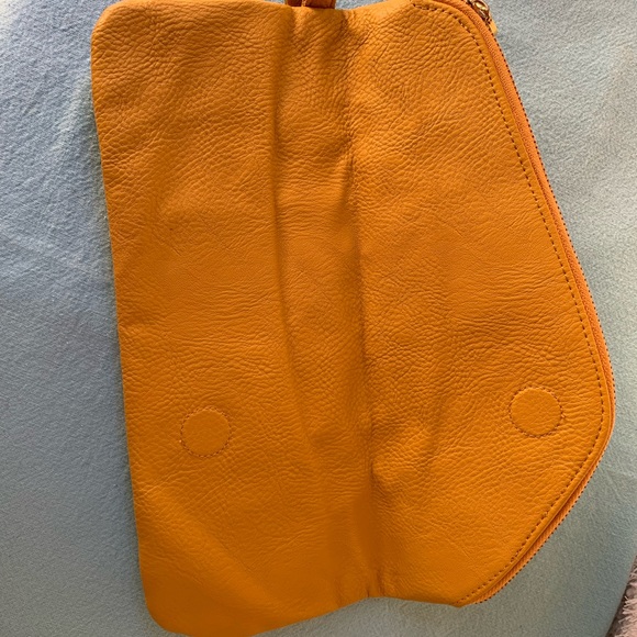 Mud pie large wallet. NWT beautiful pumpkin color and super soft ☀️ - Picture 2 of 9